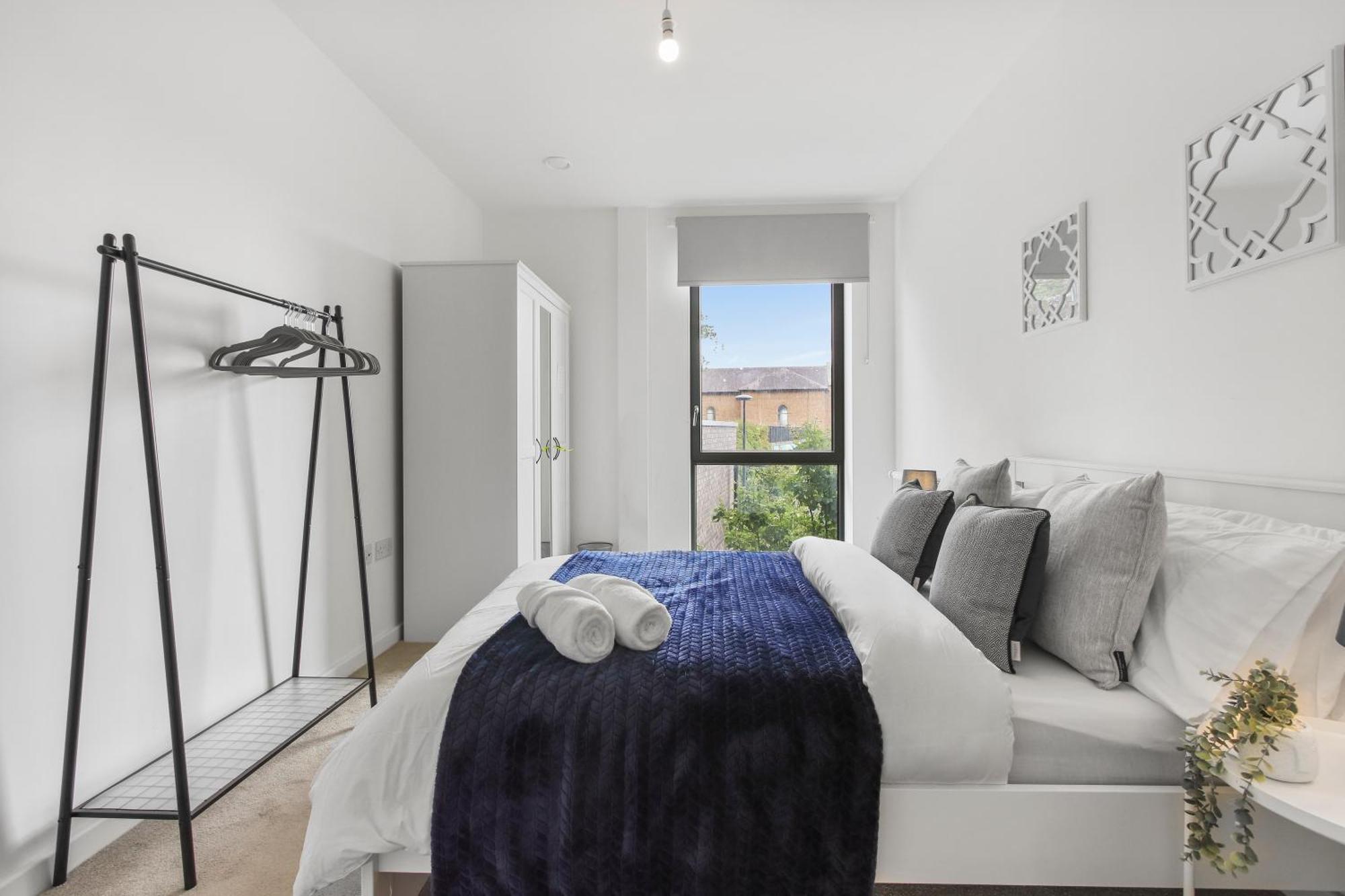 Centrally Located - Modern - 2Bed - 2Bath Apartment ロンドン エクステリア 写真