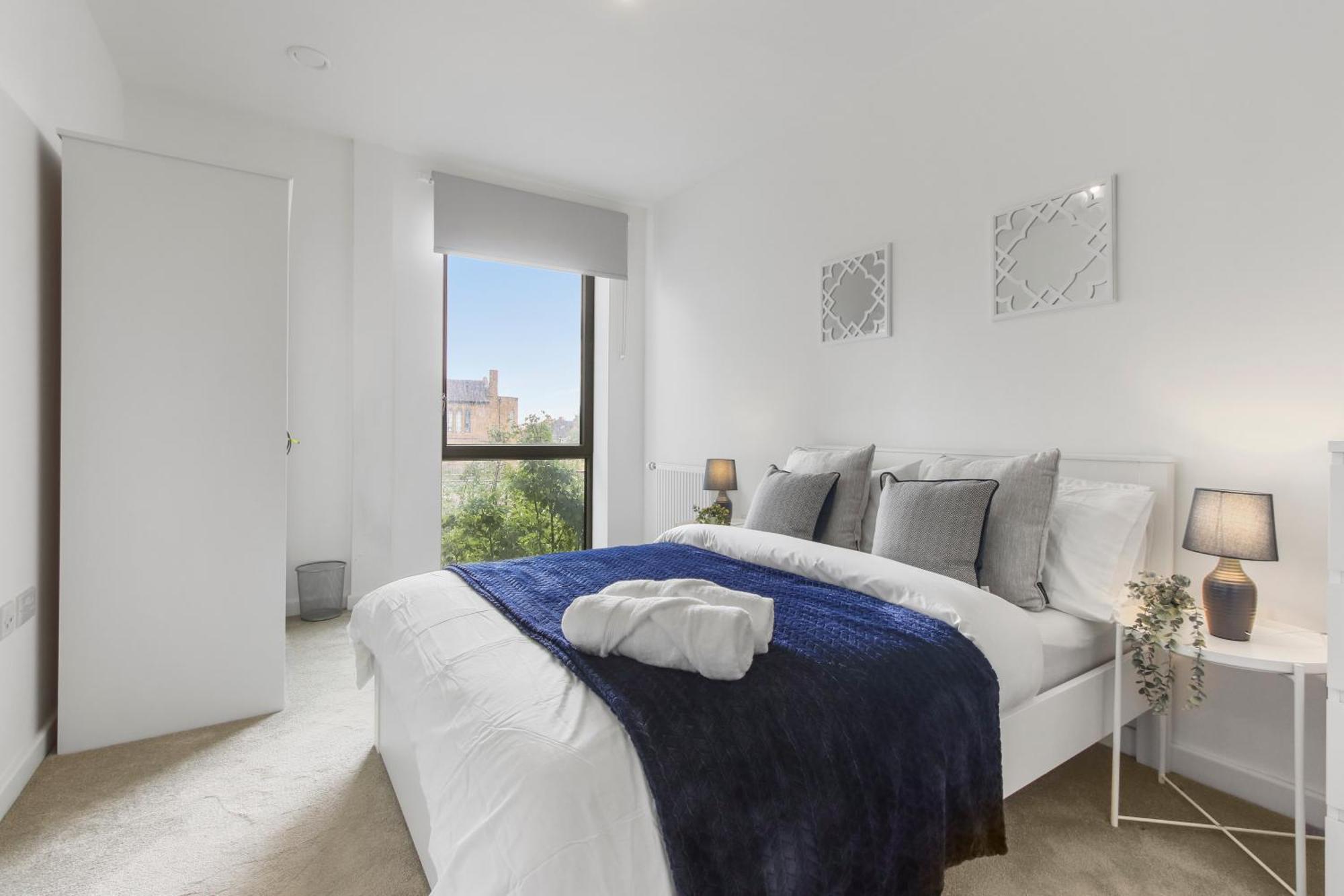 Centrally Located - Modern - 2Bed - 2Bath Apartment ロンドン エクステリア 写真