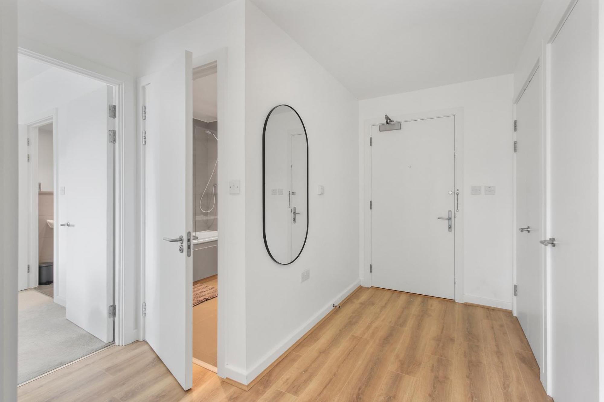 Centrally Located - Modern - 2Bed - 2Bath Apartment ロンドン エクステリア 写真