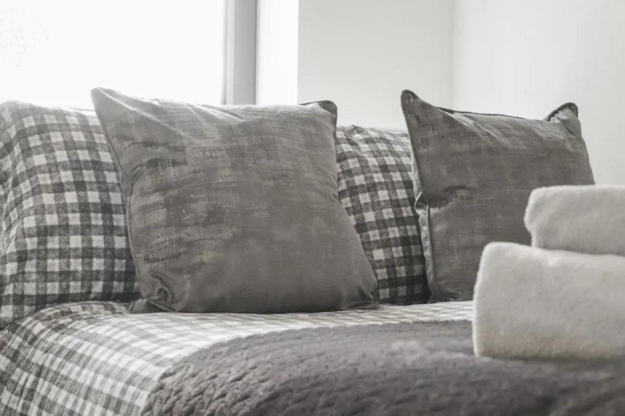 Centrally Located - Modern - 2Bed - 2Bath Apartment ロンドン エクステリア 写真